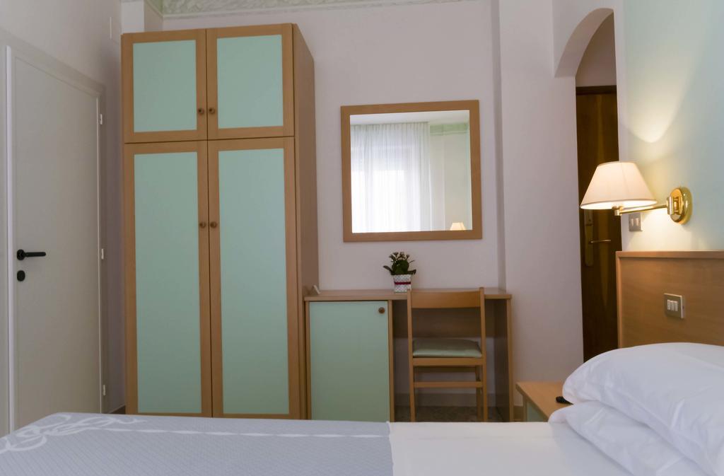 Hotel Madison San Benedetto del Tronto Exteriér fotografie